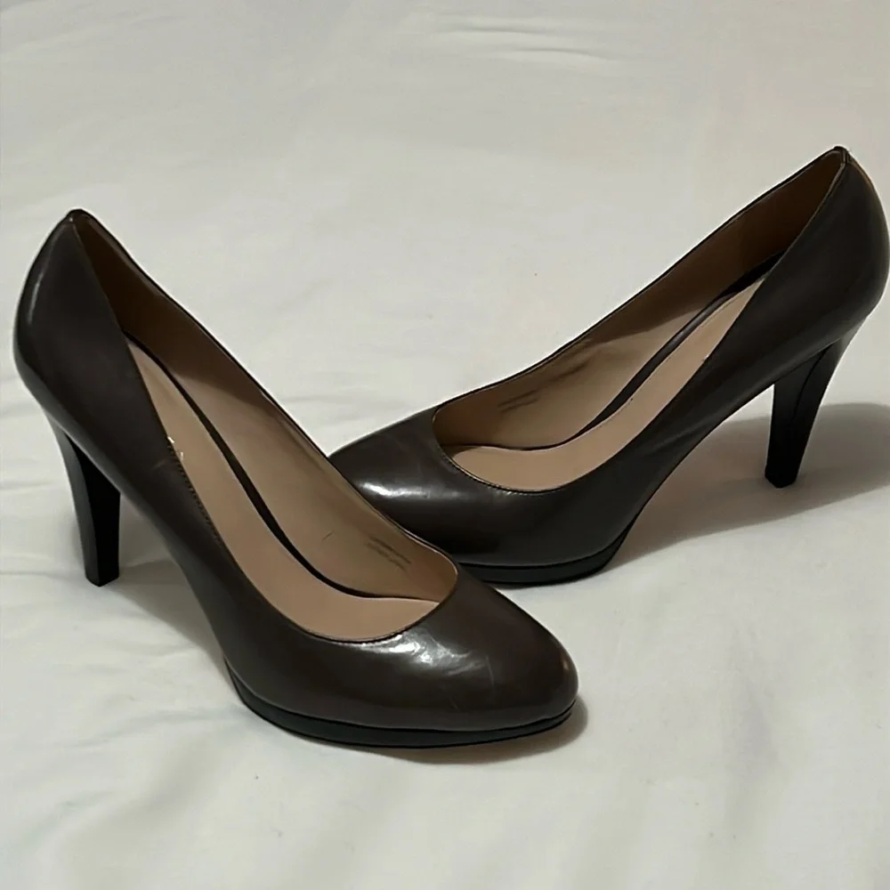 Via Spiga Chocolate Leather Heels